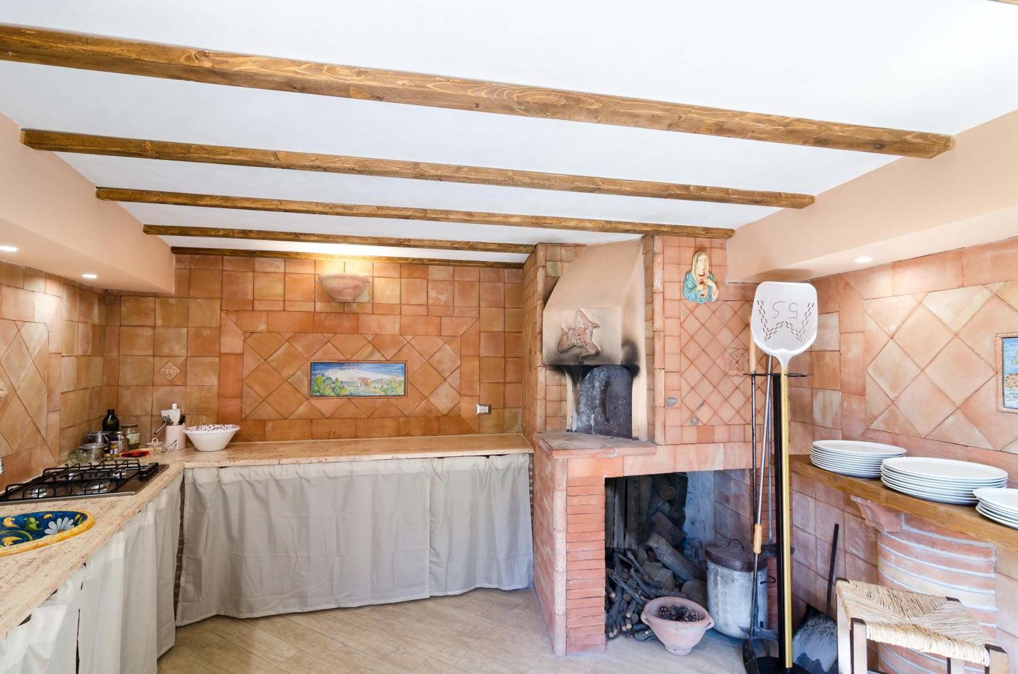 Villa Del Gelso Chalet Nel Parco Delletna マスカリ エクステリア 写真