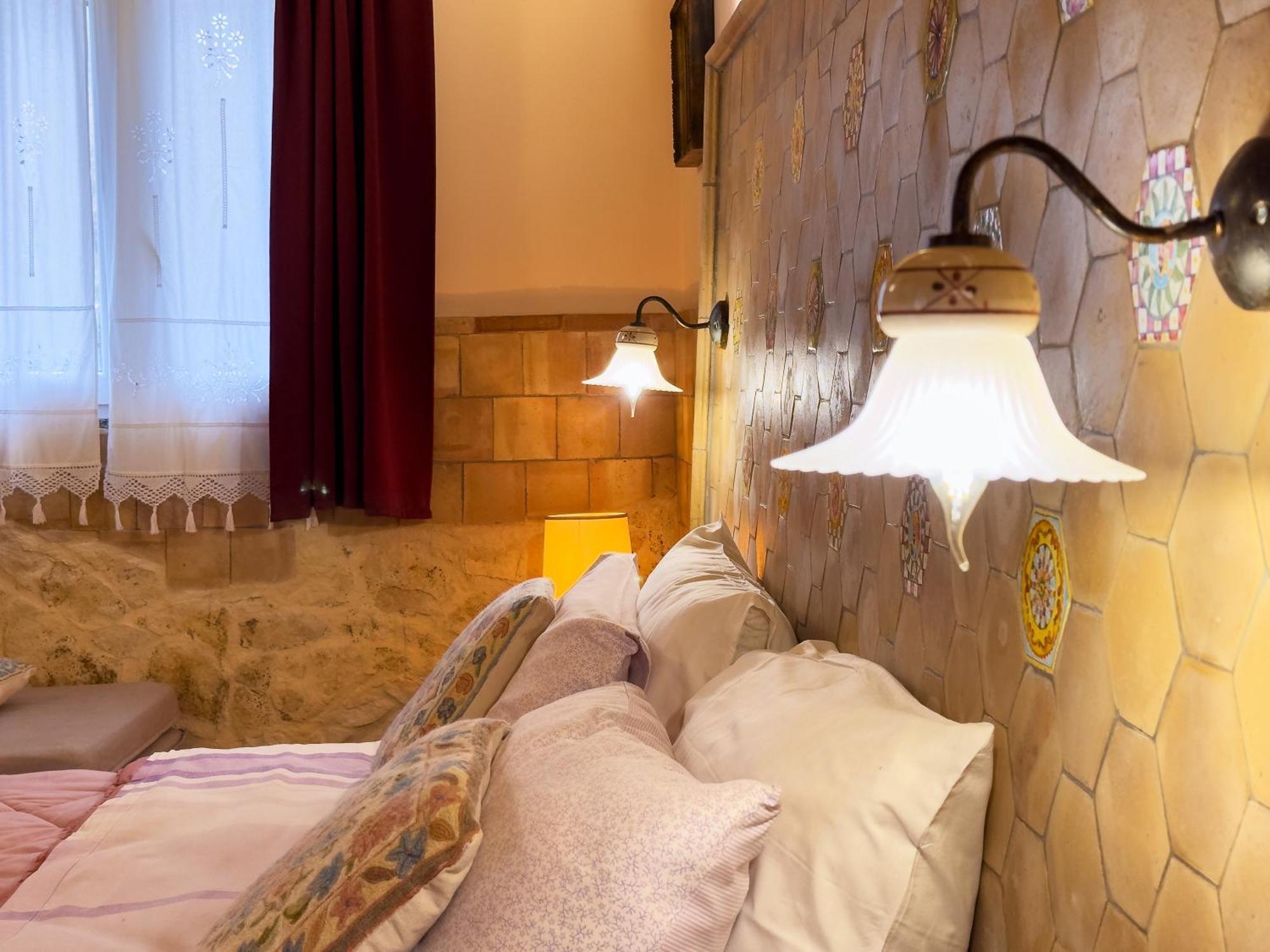 Villa Del Gelso Chalet Nel Parco Delletna マスカリ エクステリア 写真