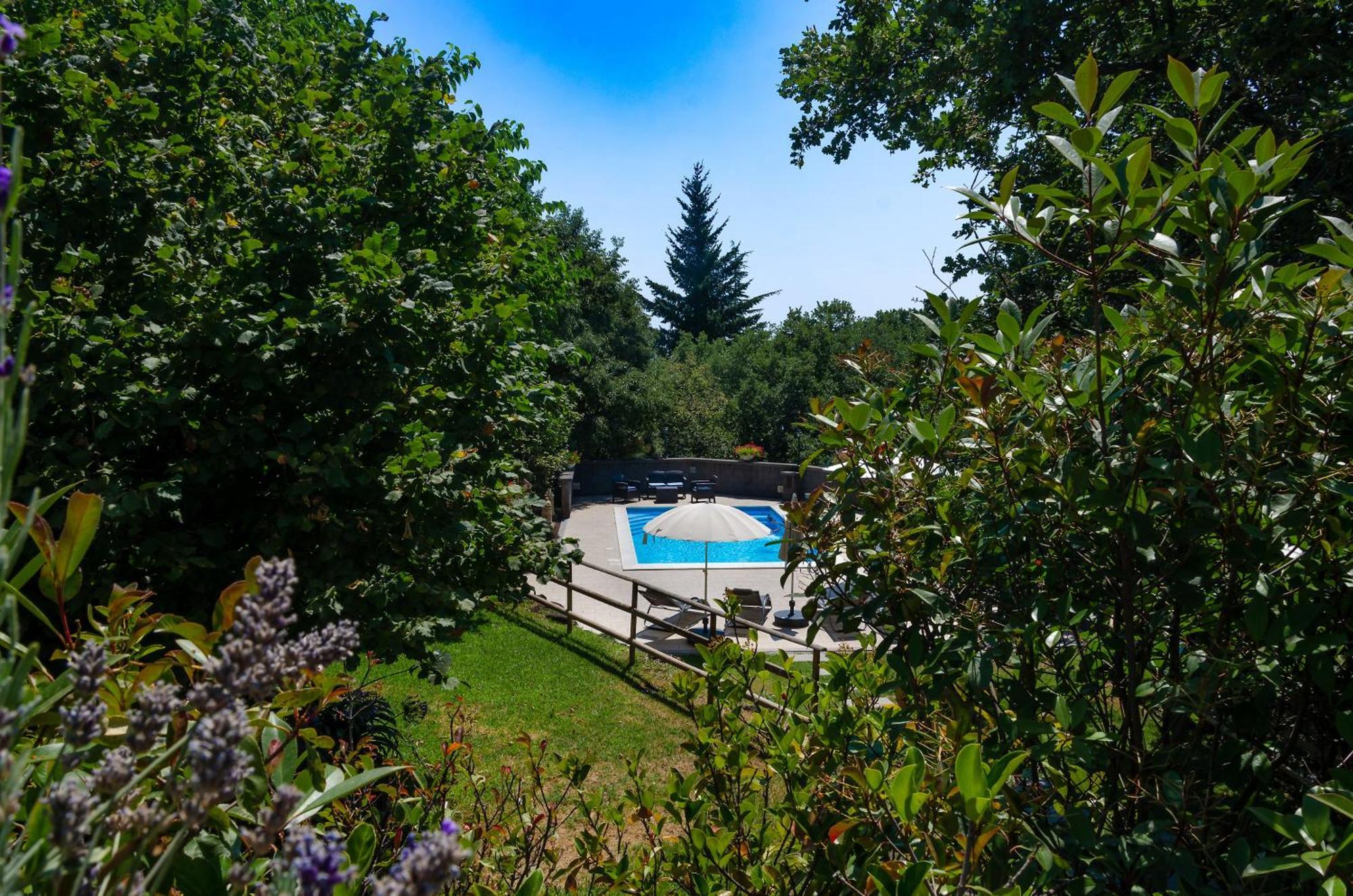 Villa Del Gelso Chalet Nel Parco Delletna マスカリ エクステリア 写真